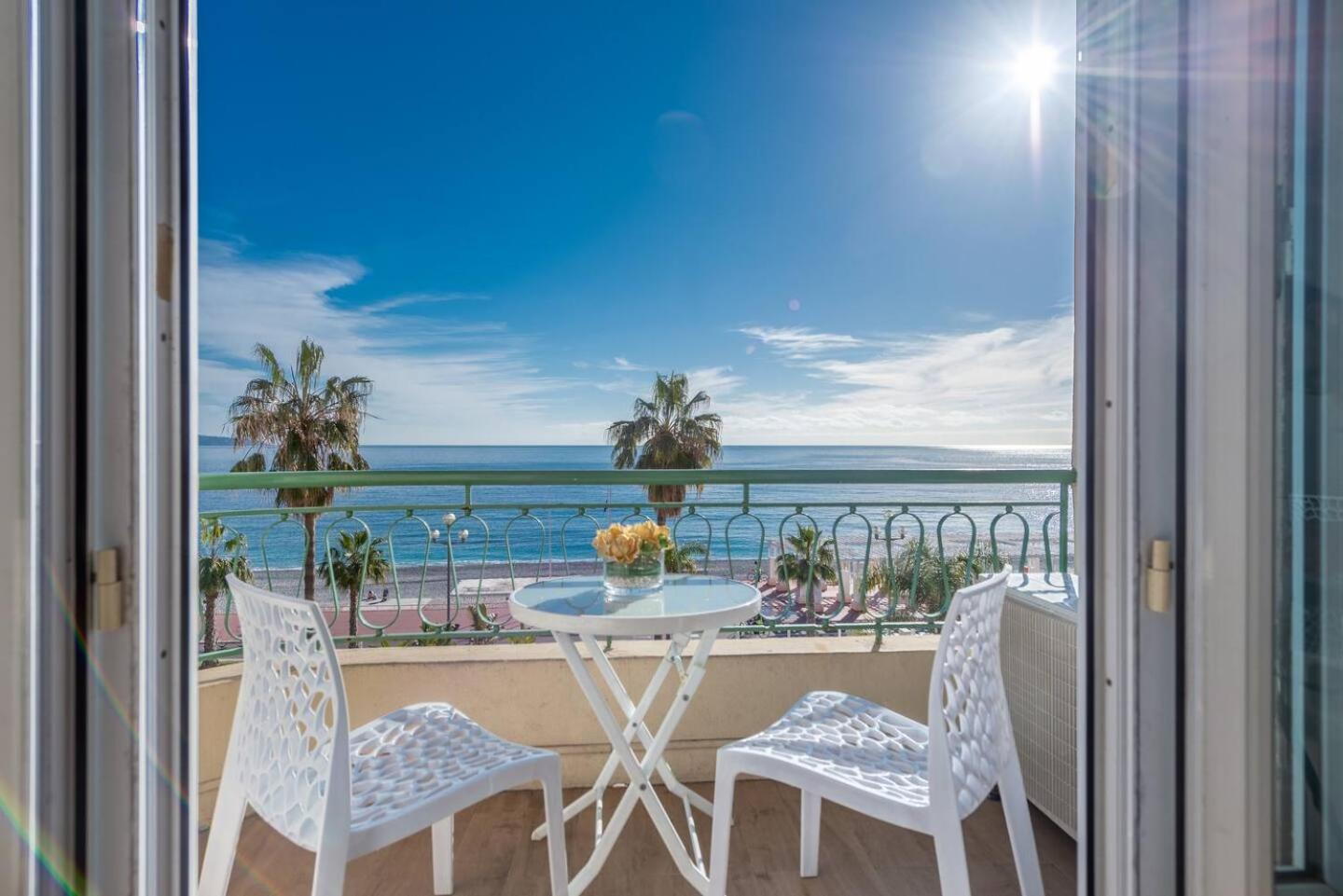 Modern Sea View Apartment On Promenade Des Anglais Nice Exterior photo